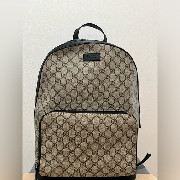 Gucci backpack - Picture 1 of 8